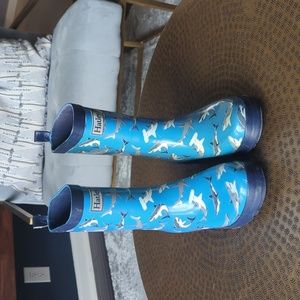 Hatley rainboots wellies shark print boys size 1
